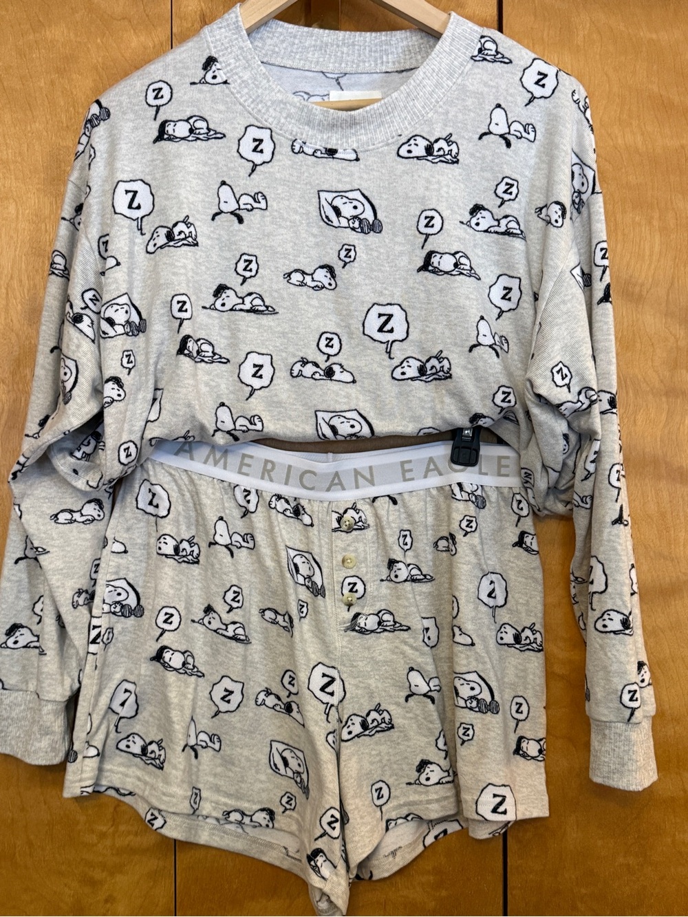 AE Snoopy Plush PJ Set Women size Medium
